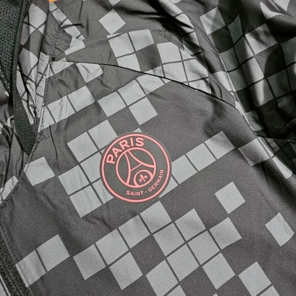 Nike Women's Large Paris Saint-Germain Hooded Soccer Jacket DB8139-025 NEW - Picture 10 of 12